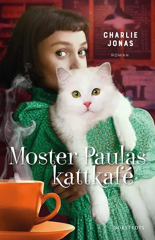 Aunt Paula’s Cat Cafe